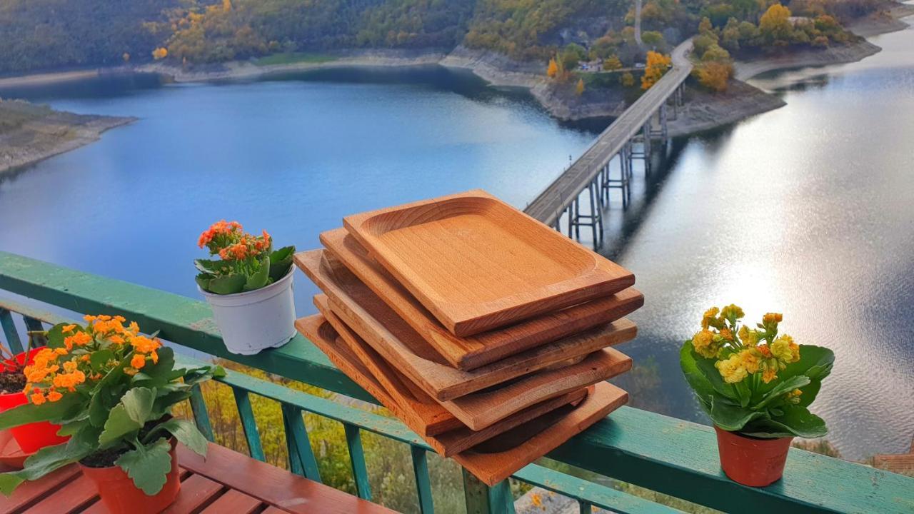 La Terrazza Sul Lago Turano Castel di Tora Exterior foto