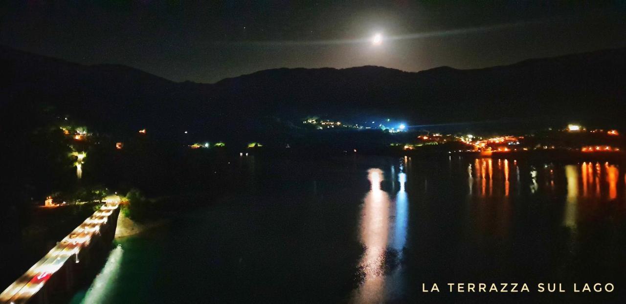 La Terrazza Sul Lago Turano Castel di Tora Exterior foto