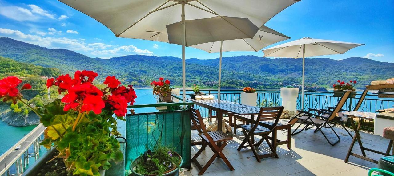 La Terrazza Sul Lago Turano Castel di Tora Exterior foto